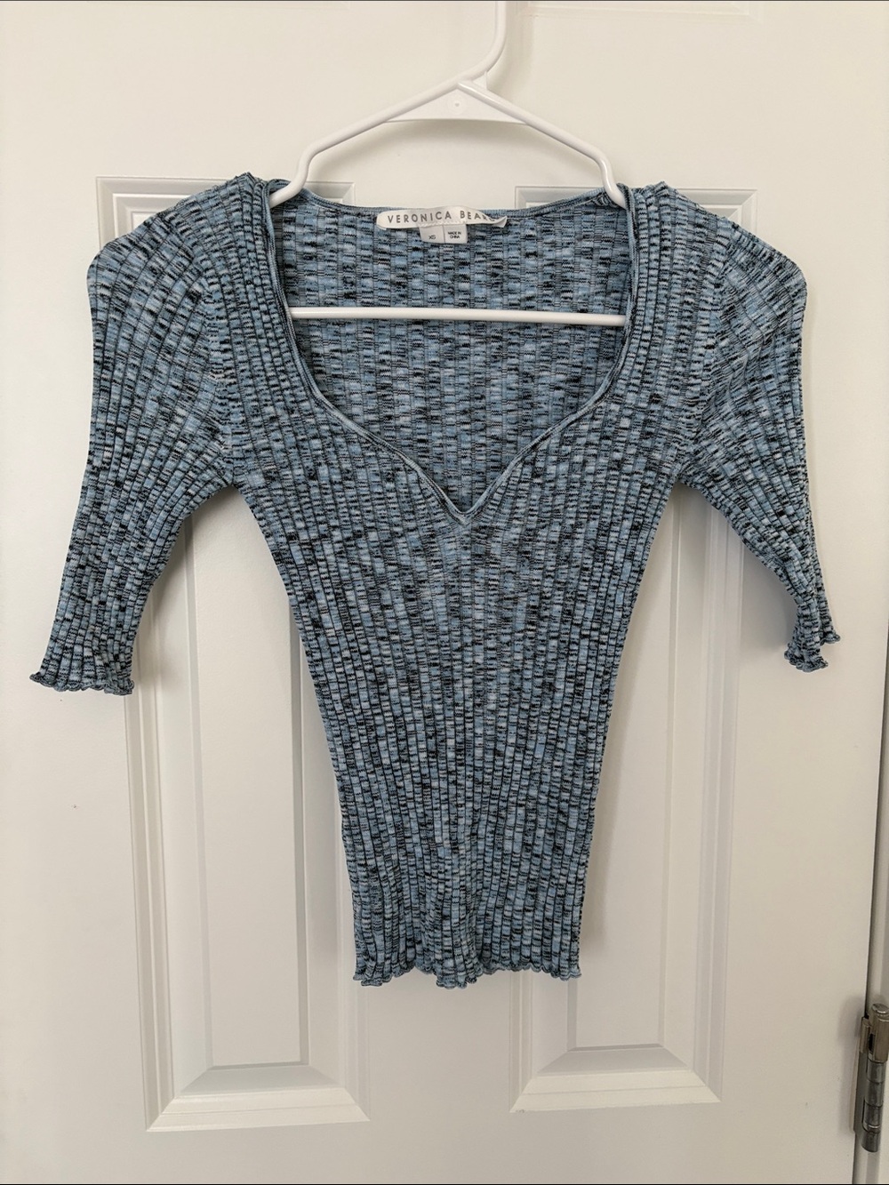 Veronica Beard Marled Light Blue Ribbed V-Neck Short Sleeve Top